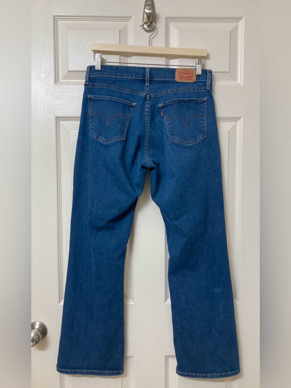 Levi’s Women’s Curvy Bootcut Jeans Size 29 - Picture 4 of 7